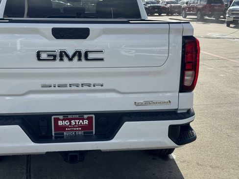 New 2026 GMC Sierra 1500 Elevation w/ LPO, Elevation Black Package RWD image 10