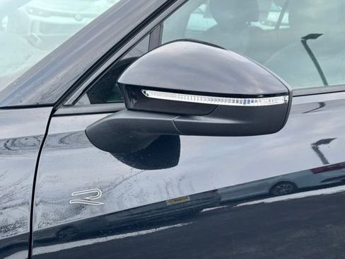 New 2026 Volkswagen Tiguan SE R-Line image 12