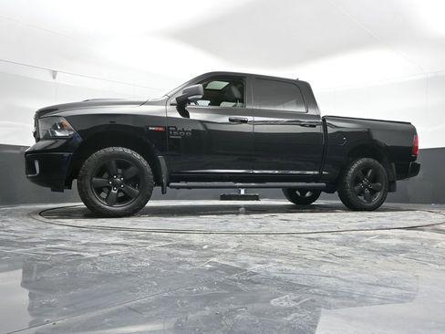 Used 2019 RAM 1500 Classic SLT w/ Black Appearance Group image 51