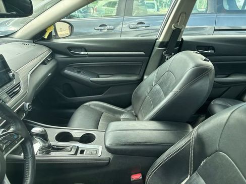 Used 2019 Nissan Altima 2.5 SL FWD image 6