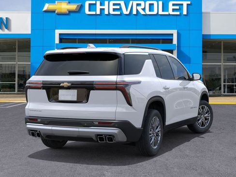 New 2026 Chevrolet Traverse LT w/ Driver Confidence Package image 4