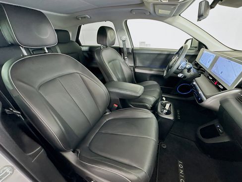 Used 2024 Hyundai Ioniq 5 Limited image 31