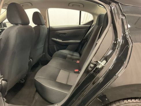 Used 2025 Nissan Sentra SV FWD image 32