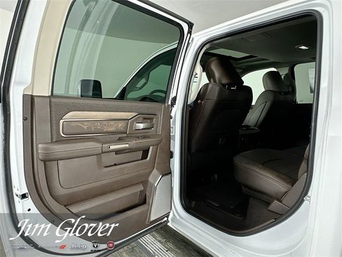 New 2026 RAM 2500 Limited image 13
