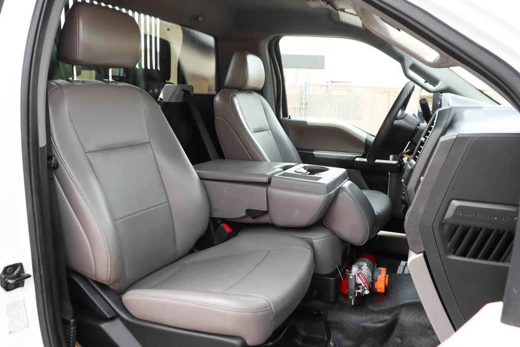 Used 2020 Ford F550 4x4 Regular Cab Super Duty image 38