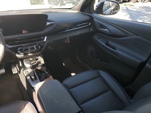 Used 2024 Buick Envista Sport Touring w/ Convenience I Package image 8