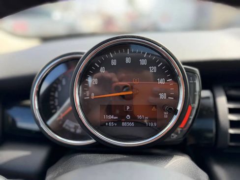 Used 2019 MINI Cooper 2-Door Hardtop FWD image 44
