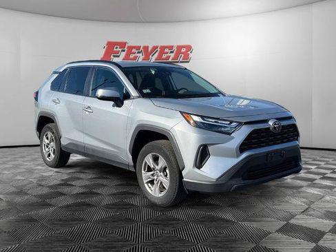 Used 2023 Toyota RAV4 XLE AWD/4WD image 7