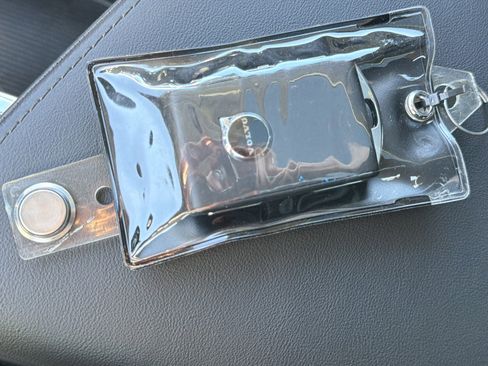 Certified 2025 Volvo XC60 B5 Plus image 38