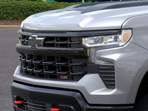 New 2026 Chevrolet Silverado 1500 LT Trail Boss w/ LPO, Dark Essentials Package AWD/4WD image 13