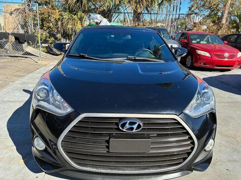 Used 2017 Hyundai Veloster Turbo w/ Tech Package 02 image 1