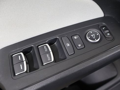 Used 2025 Honda Civic Sport image 37