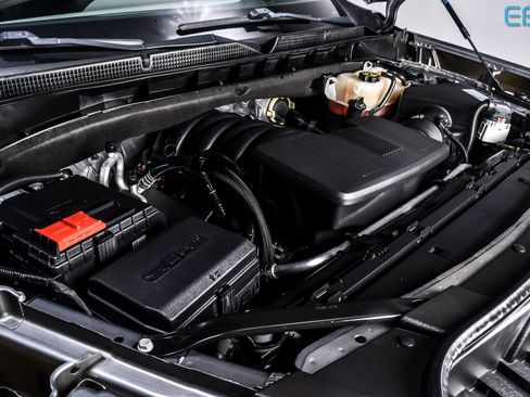 Used 2021 Cadillac Escalade ESV Premium Luxury Platinum image 12