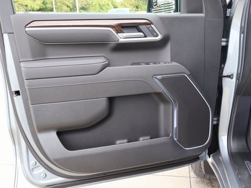 New 2026 GMC Sierra 1500 Elevation image 11