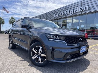 Used 2022 Kia Sorento EX w/ Panoramic Sunroof Package