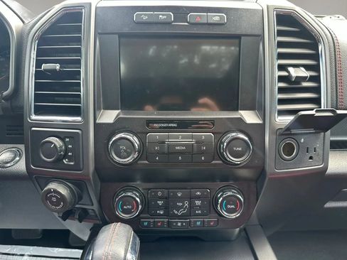 Used 2016 Ford F150 Lariat w/ Equipment Group 502A Luxury AWD/4WD image 28