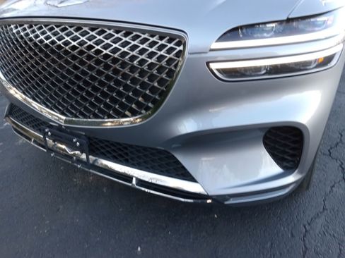 Used 2024 Genesis GV70 2.5T w/ Select Package image 7