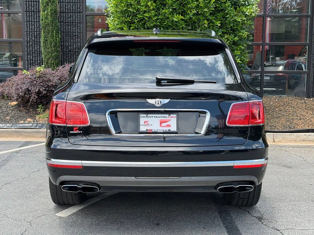 Used 2019 Bentley Bentayga AWD/4WD image 14
