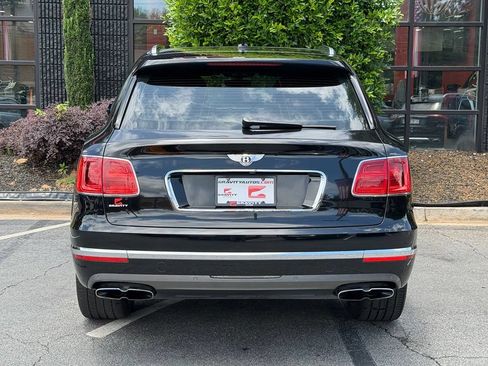 Used 2019 Bentley Bentayga AWD/4WD image 14