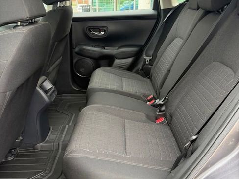 Certified 2024 Honda HR-V LX image 11