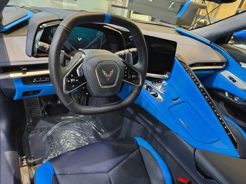 Certified 2023 Chevrolet Corvette Stingray Premium Conv w/ Battery Protection Package image 9