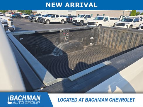 Used 2025 Chevrolet Silverado 1500 W/T RWD image 12