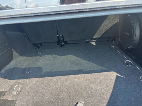 Used 2018 Jeep Wrangler Unlimited Sahara image 14