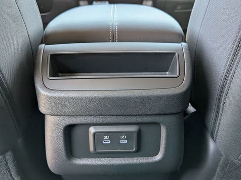 New 2026 Nissan Pathfinder SV image 29