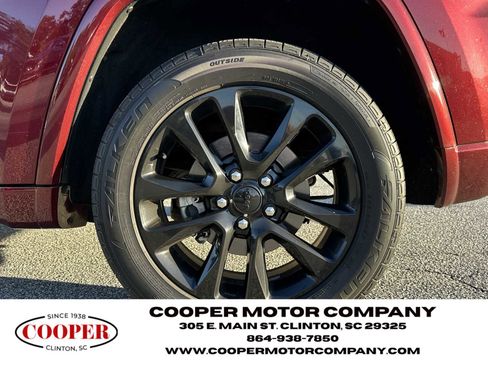 Used 2021 Jeep Grand Cherokee Laredo X image 20