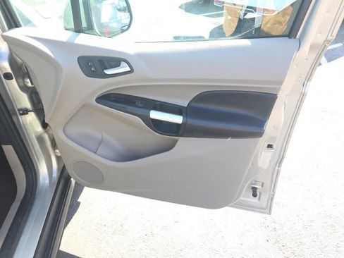 Used 2014 Ford Transit Connect Titanium image 21