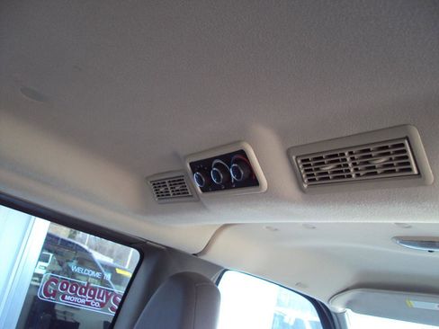 Used 2014 Chevrolet Express 1500 LT w/ LT Preferred Equipment Group AWD/4WD image 12