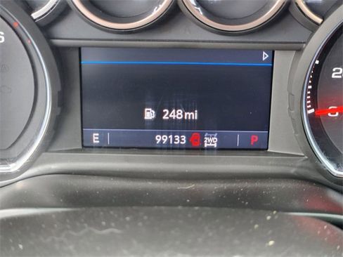 Used 2021 Chevrolet Silverado 1500 RST image 24