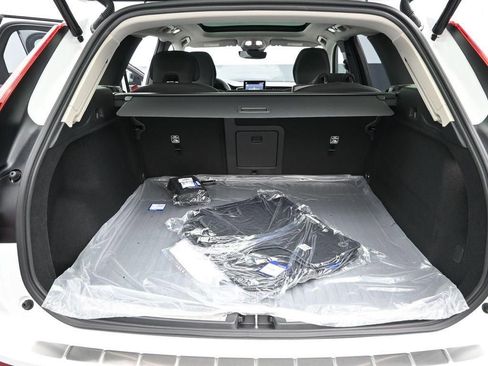 New 2026 Volvo XC60 B5 Plus w/ Protection Package Premier image 10