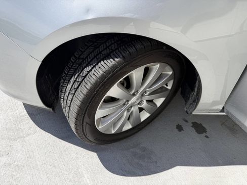 Used 2015 Buick Verano w/ Comfort Package FWD image 22