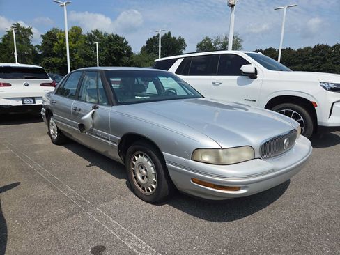 Used 1999 Buick Le Sabre Limited w/ Gran Touring Pkg FWD image 1