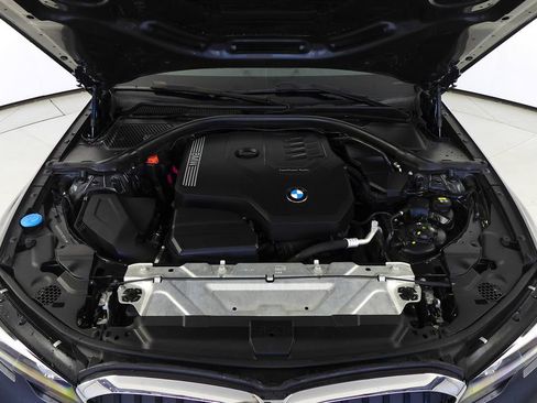 Used 2020 BMW 330i Sedan w/ Driving Assistance Package image 6