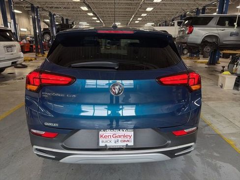 Used 2020 Buick Encore GX Select w/ Experience Buick Package image 5