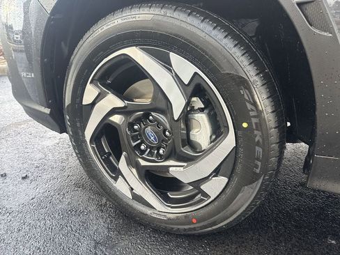 New 2026 Subaru Crosstrek 2.5i Limited w/ Crosstrek Mirror Package image 8