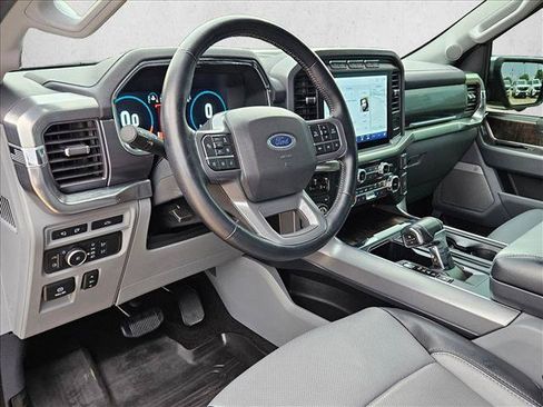 Used 2022 Ford F150 Lariat AWD/4WD image 10