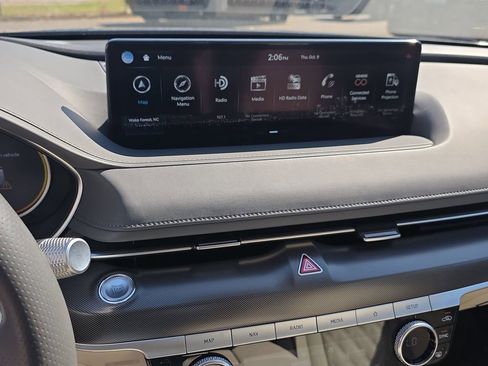 Used 2024 Genesis G80 3.5T Sport image 28