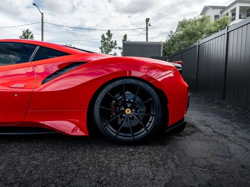Used 2019 Ferrari 488 Pista Coupe RWD image 33