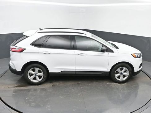 Used 2022 Ford Edge SE w/ Cargo Accessory Package image 43