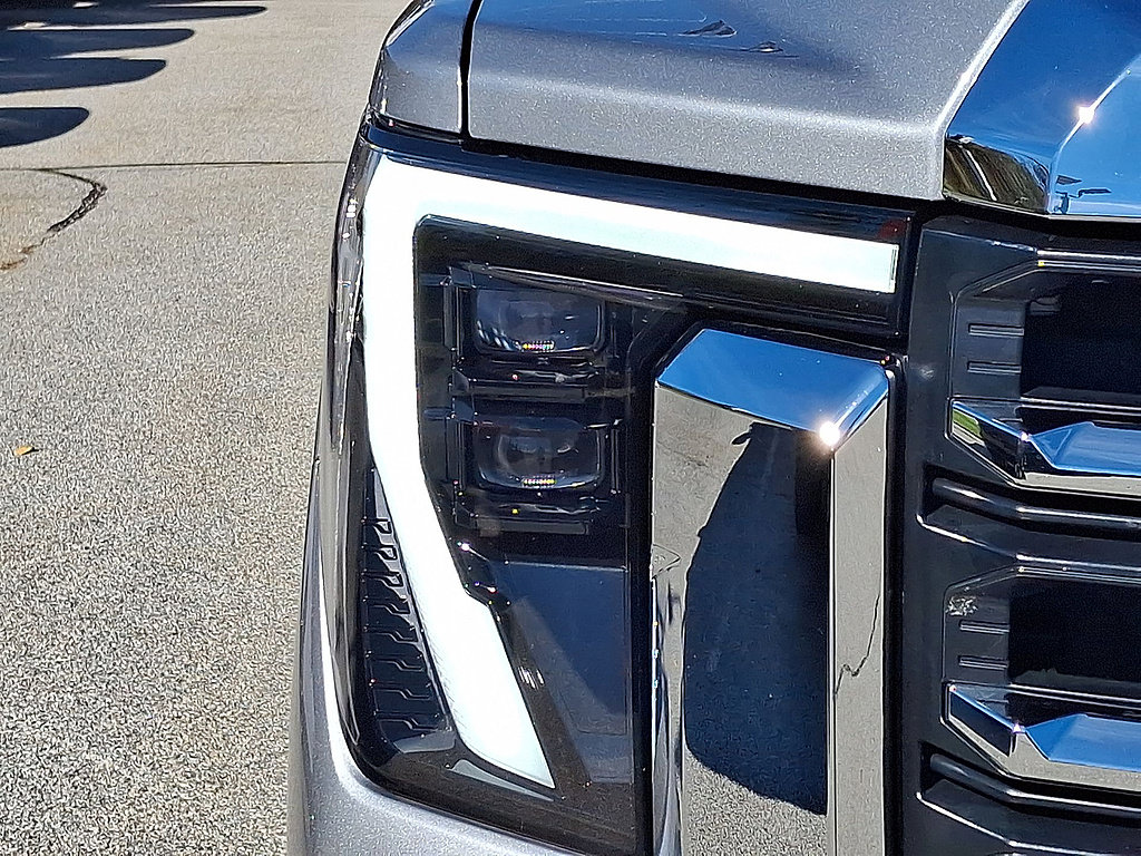 Used 2025 GMC Sierra 2500 SLE AWD/4WD image 28