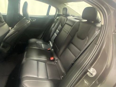 Used 2025 Volvo S60 B5 Core AWD/4WD image 14