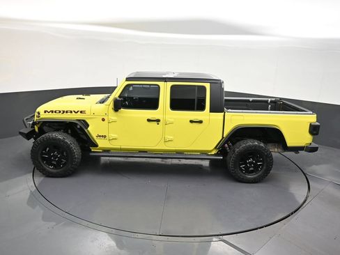 Used 2023 Jeep Gladiator Mojave w/ Cold Weather Group AWD/4WD image 16