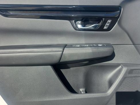 Used 2025 Honda CR-V EX-L image 22