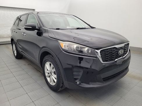 Used 2020 Kia Sorento LX FWD image 13