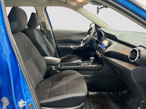Used 2024 Nissan Kicks SV image 14