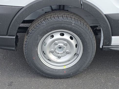 New 2026 Ford Transit 250 148 Medium Roof image 12