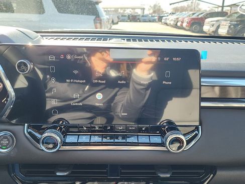 New 2026 GMC Canyon Elevation w/ Convenience Package image 28